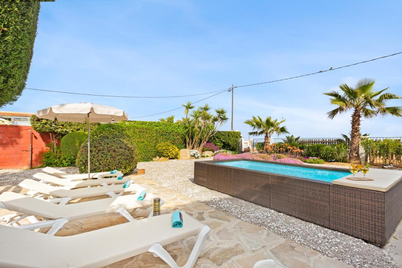 Villa Erika Beach House 马尔格莱特德玛 外观 照片